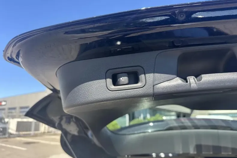 Mercedes-Benz GLB din 2023 cu 32.042 km - oferta MER129899 - foto 16