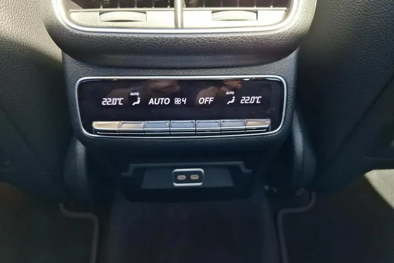 Mercedes-Benz GLE din 2024 cu 20.000 km - oferta MER129902 - foto 24