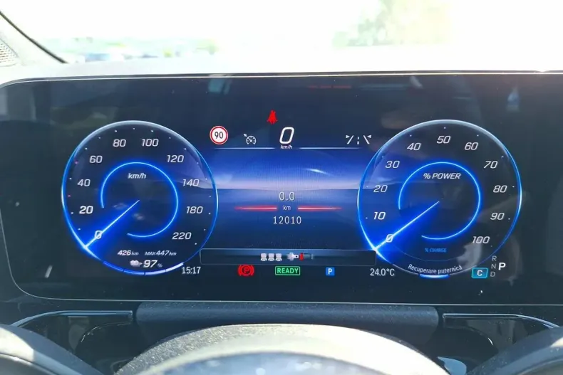 Mercedes-Benz EQA din 2024 cu 12.010 km - oferta MER129912 - foto 19