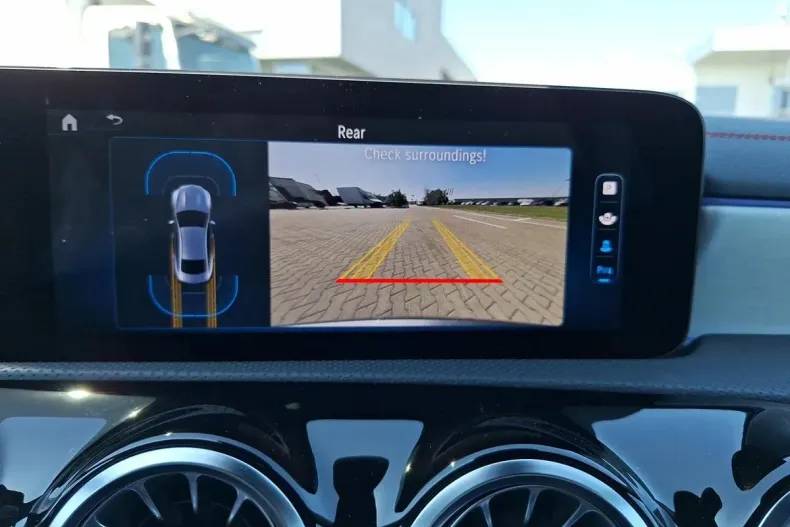 Mercedes-Benz CLA din 2024 cu 13.224 km - oferta MER129915 - foto 19