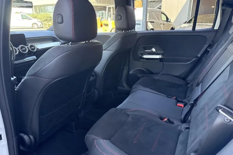 Mercedes-Benz GLB din 2022 cu 39.592 km - oferta MER129918 - foto 13