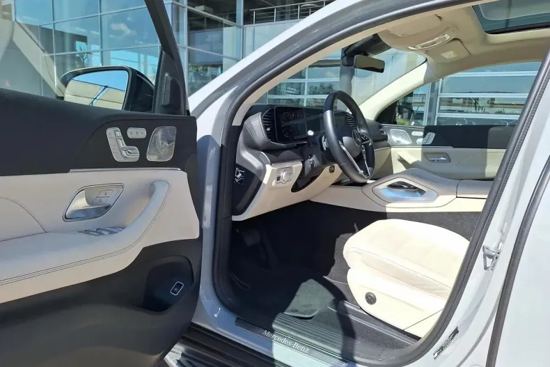 Mercedes-Benz GLE Coupe din 2024 cu 8.606 km - oferta MER129925 - foto 10