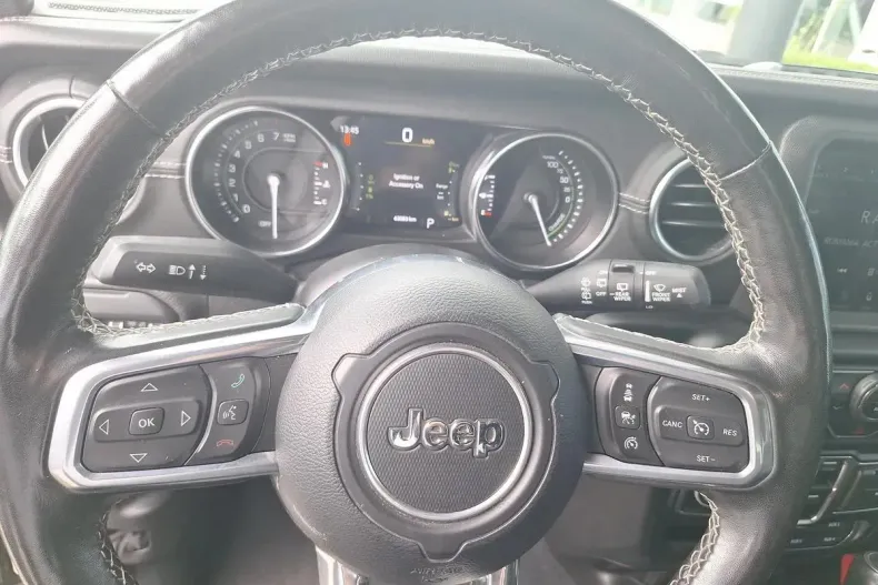 Jeep Wrangler din 2021 cu 63.090 km - oferta JEE129929 - foto 10