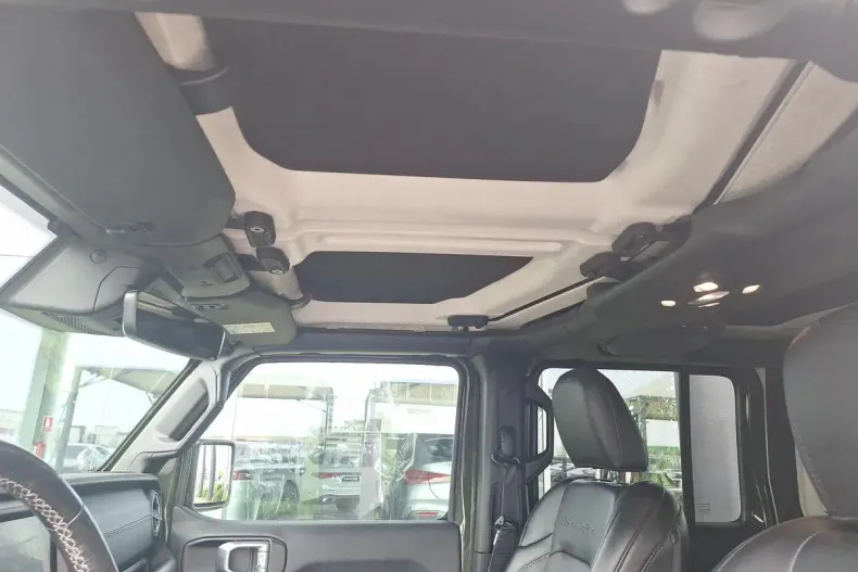 Jeep Wrangler din 2021 cu 63.090 km - oferta JEE129929 - foto 14