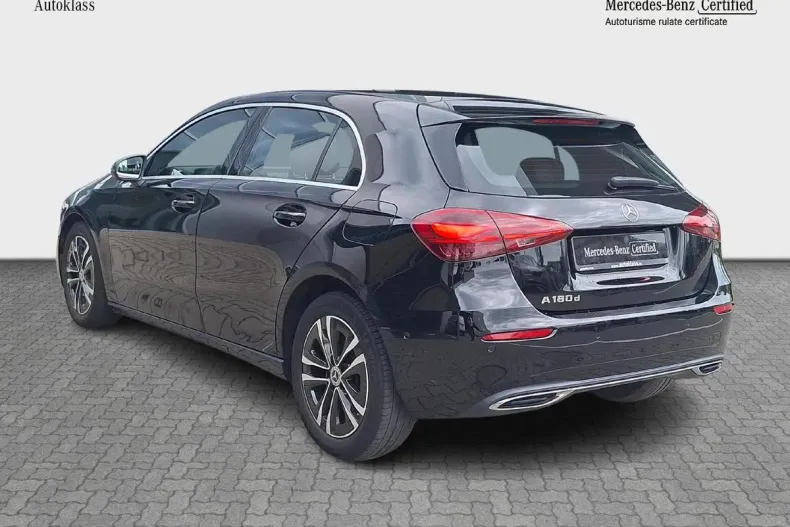 Mercedes-Benz A din 2023 cu 37.890 km - oferta MER129930 - foto 4