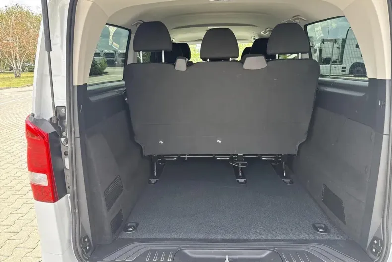 Mercedes-Benz Vito din 2024 cu 22.387 km - oferta MER129944 - foto 13