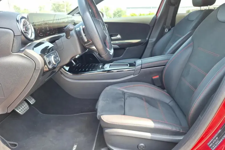 Mercedes-Benz A din 2023 cu 25.492 km - oferta MER129947 - foto 15