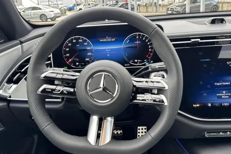 Mercedes-Benz E din 2025 cu 3.000 km - oferta MER129949 - foto 11