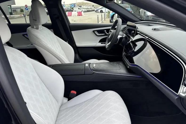 Mercedes-Benz E din 2025 cu 3.000 km - oferta MER129949 - foto 13