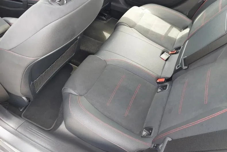 Mercedes-Benz A din 2023 cu 35.354 km - oferta MER129953 - foto 13