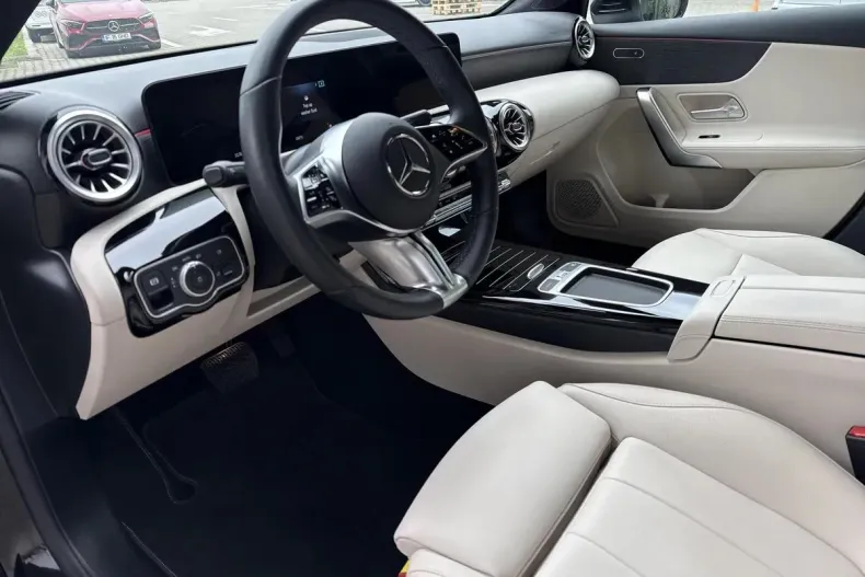 Mercedes-Benz A din 2022 cu 37.306 km - oferta MER129954 - foto 10