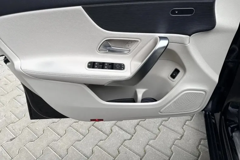 Mercedes-Benz A din 2022 cu 37.306 km - oferta MER129954 - foto 12