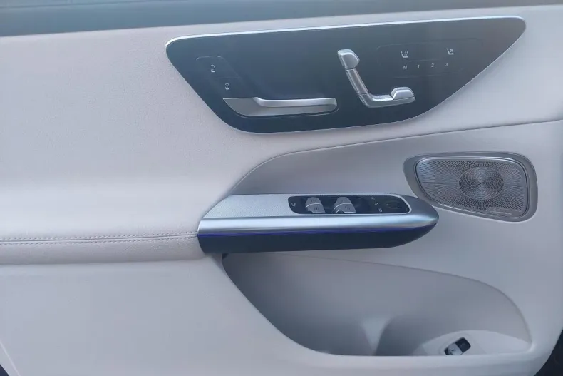 Mercedes-Benz GLC din 2024 cu 21.533 km - oferta MER129957 - foto 12