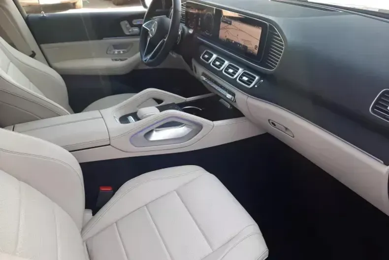 Mercedes-Benz GLE din 2025 cu 4.813 km - oferta MER129967 - foto 12