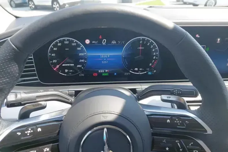 Mercedes-Benz GLE Coupe din 2024 cu 5.254 km - oferta MER129971 - foto 10