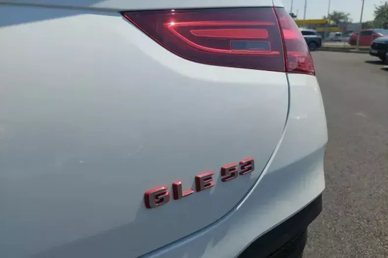 Mercedes-Benz GLE Coupe din 2024 cu 5.254 km - oferta MER129971 - foto 16