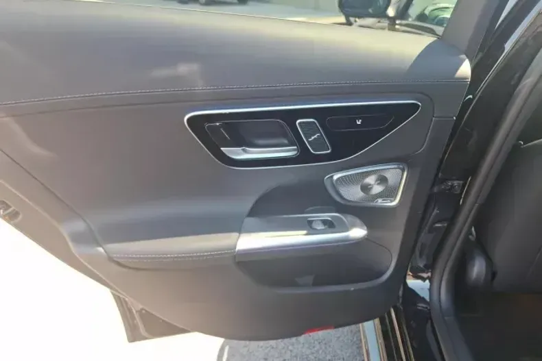 Mercedes-Benz C din 2023 cu 17.238 km - oferta MER129976 - foto 17