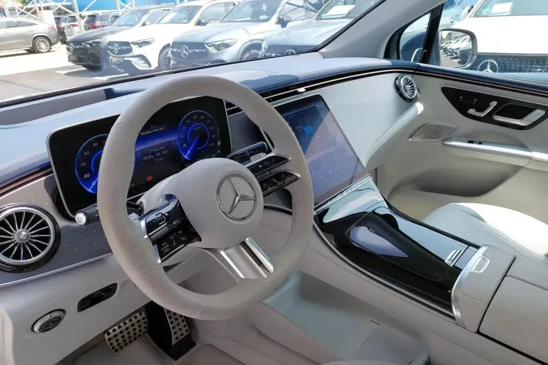 Mercedes-Benz EQE din 2023 cu 10.540 km - oferta MER129978 - foto 17