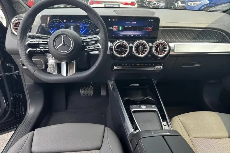 Mercedes-Benz EQB din 2025 cu 6.000 km - oferta MER129983 - foto 11