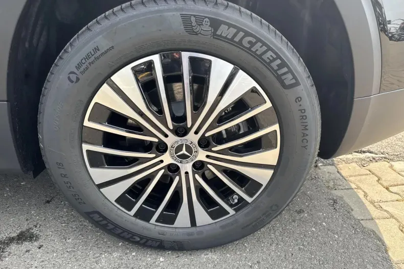 Mercedes-Benz EQB din 2025 cu 6.000 km - oferta MER129983 - foto 15