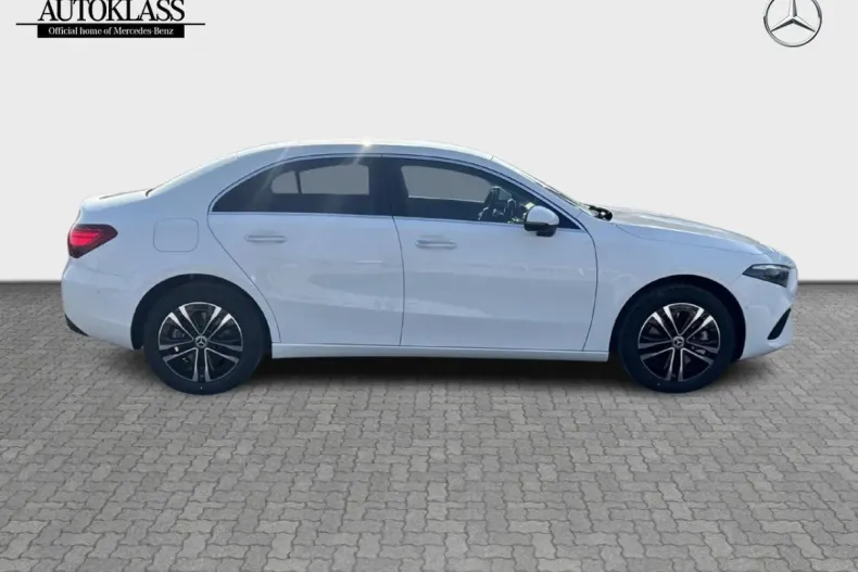 Mercedes-Benz A din 2024 cu 6.000 km - oferta MER129984 - foto 6
