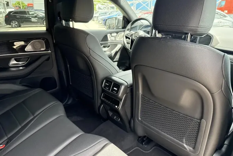 Mercedes-Benz GLE din 2025 cu 5.000 km - oferta MER129985 - foto 13