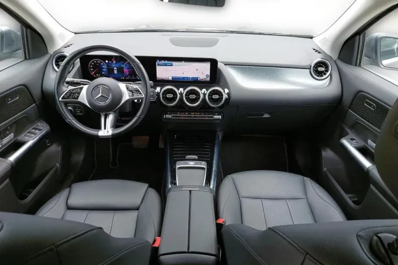 Mercedes-Benz GLA din 2024 cu 45.308 km - oferta MER129987 - foto 11