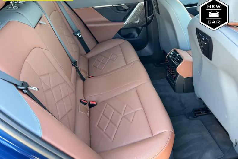 BMW Seria 5 din 2024 cu 18.500 km - oferta BMW130020 - foto 11