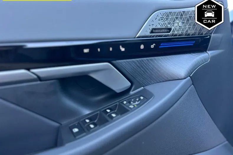 BMW Seria 5 din 2024 cu 18.500 km - oferta BMW130020 - foto 25