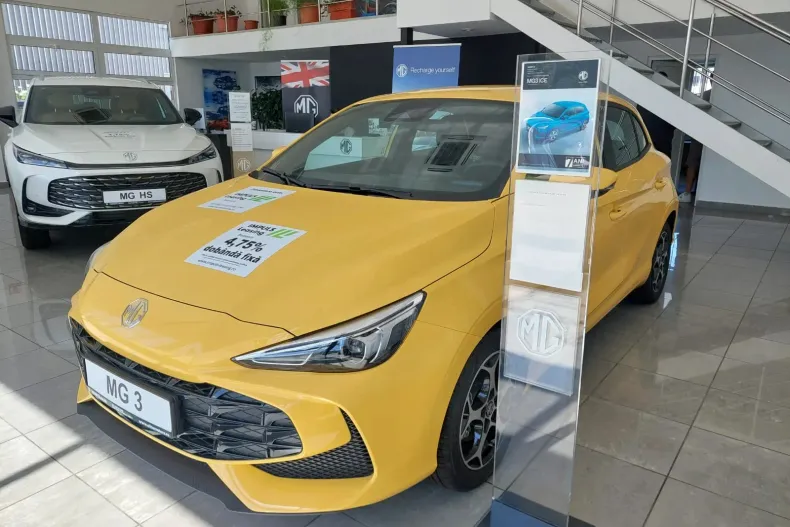 MG MG3 din 2024 cu 7 km - oferta MG0130026 - foto 2