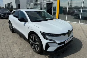 Renault Megane din 2023 - oferta REN130032