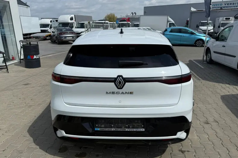Renault Megane din 2023 cu 63.754 km - oferta REN130032 - foto 3