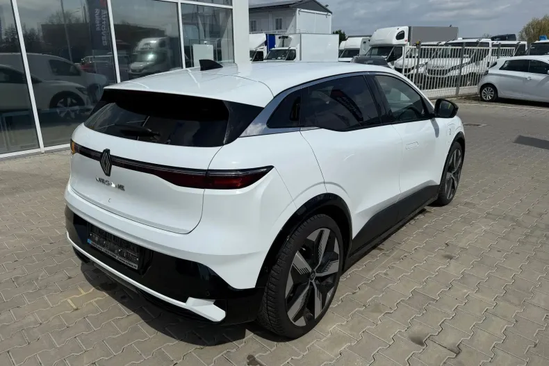 Renault Megane din 2023 cu 63.754 km - oferta REN130032 - foto 5