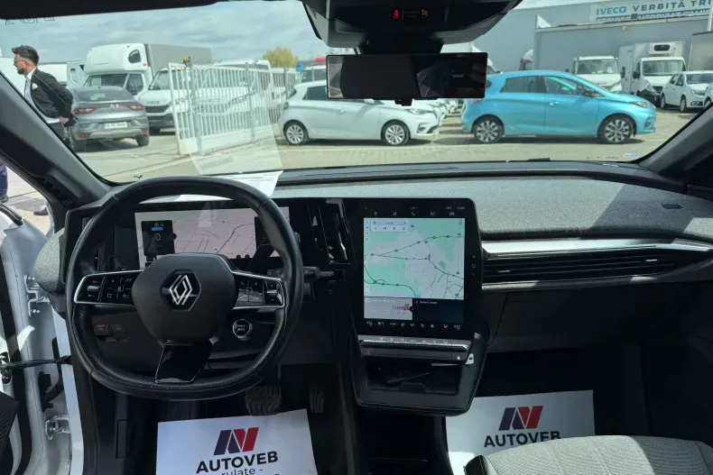 Renault Megane din 2023 cu 63.754 km - oferta REN130032 - foto 9