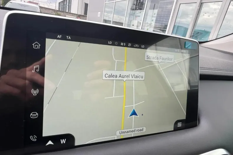 MG EHS din 2025 cu 5.000 km - oferta MG0130035 - foto 17