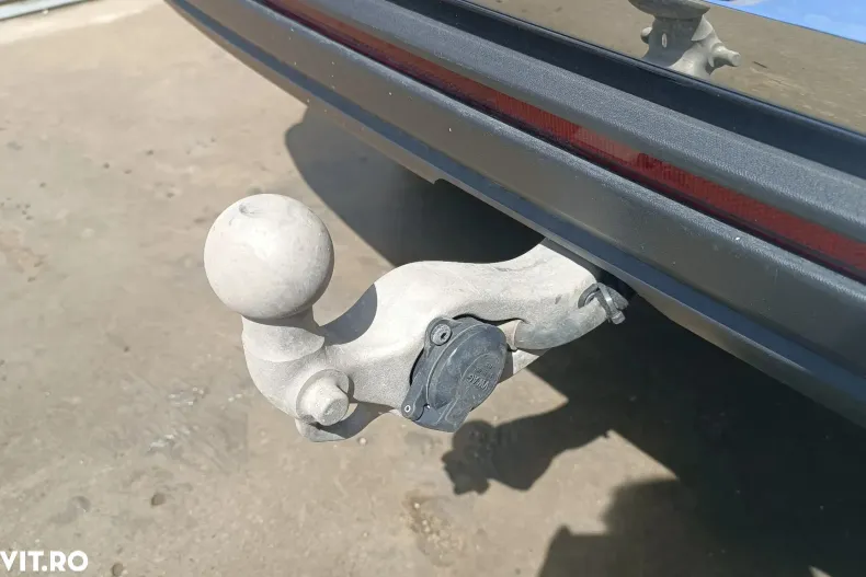 Volkswagen Touareg din 2020 cu 80.365 km - oferta VOL130042 - foto 11