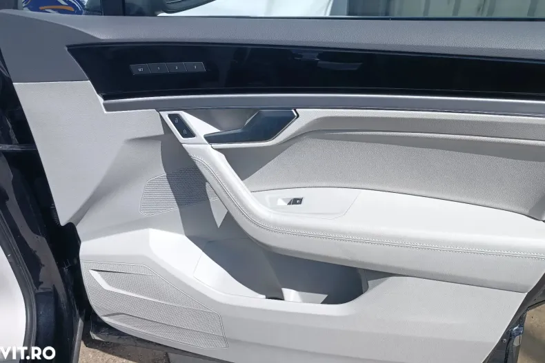 Volkswagen Touareg din 2020 cu 80.365 km - oferta VOL130042 - foto 33