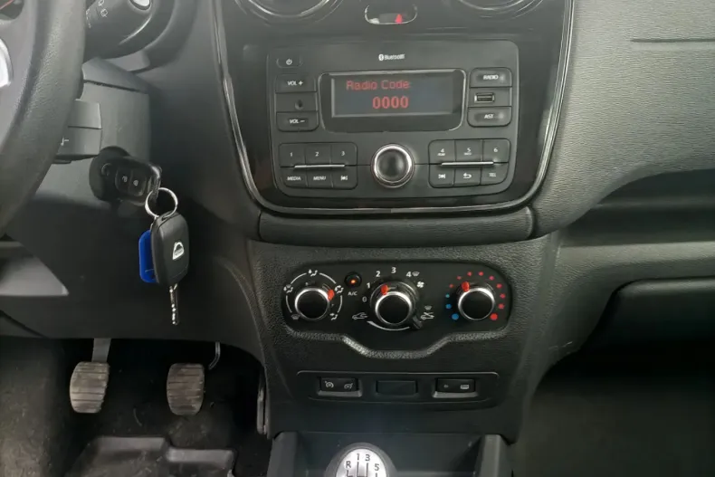 Dacia Lodgy din 2020 cu 134.637 km - oferta DAC130045 - foto 11