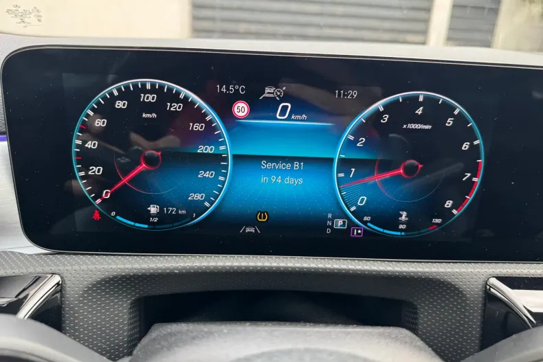 Mercedes-Benz A din 2021 cu 23.333 km - oferta MER130048 - foto 15