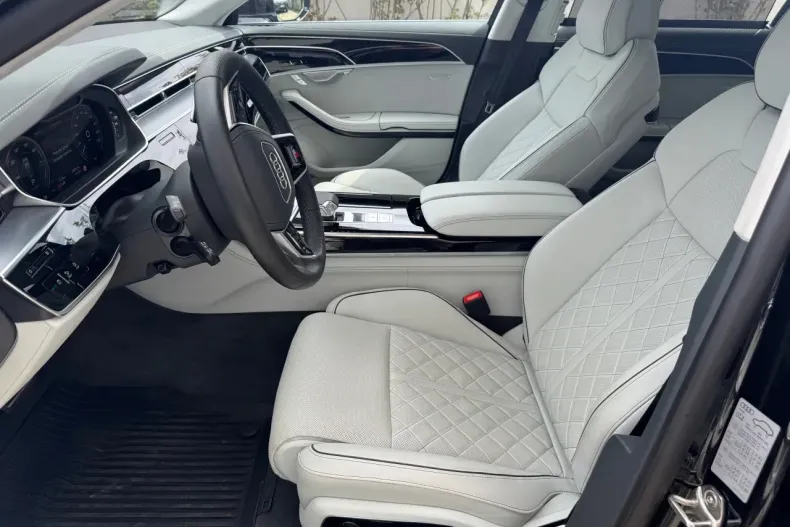 Audi A8 din 2024 cu 7.229 km - oferta AUD130049 - foto 15