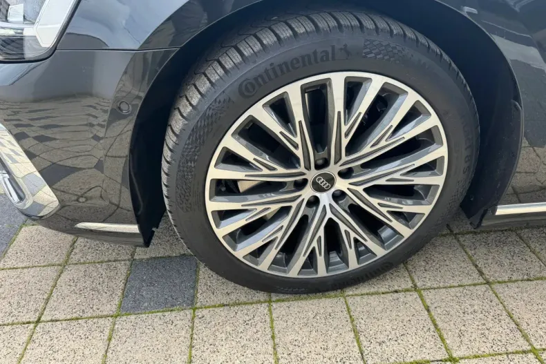 Audi A8 din 2024 cu 7.229 km - oferta AUD130049 - foto 20