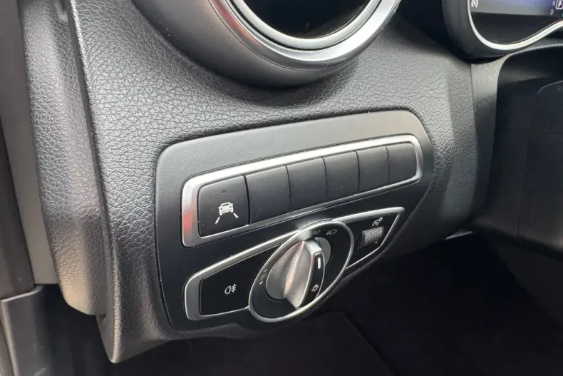 Mercedes-Benz C din 2019 cu 107.066 km - oferta MER130051 - foto 12