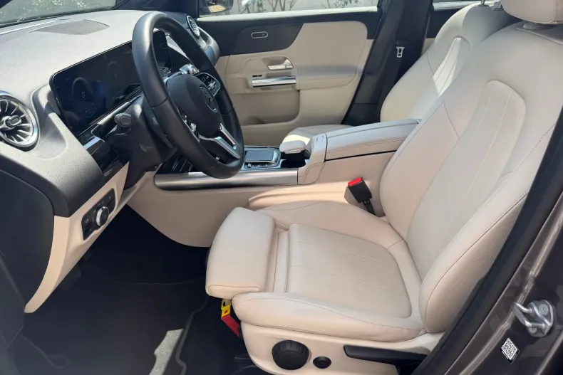 Mercedes-Benz EQA din 2021 cu 10.308 km - oferta MER130058 - foto 10