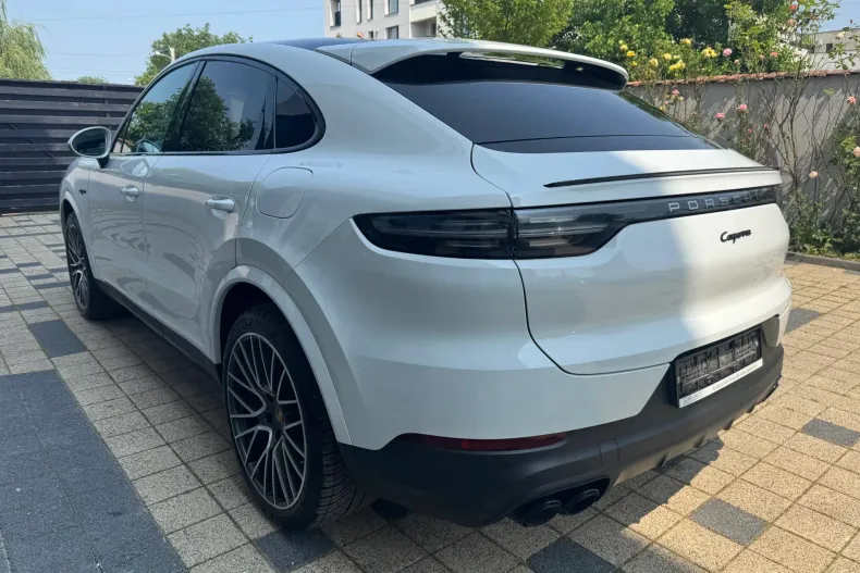 Porsche Cayenne Coupe din 2021 cu 64.022 km - oferta POR130059 - foto 4