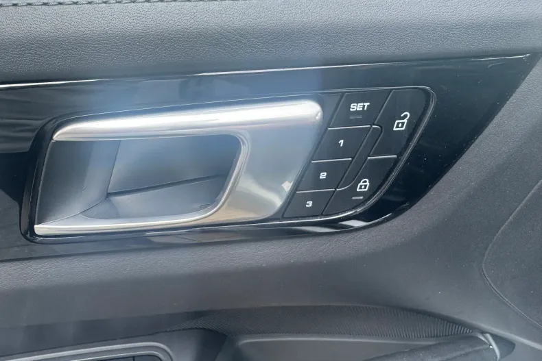 Porsche Cayenne Coupe din 2021 cu 64.022 km - oferta POR130059 - foto 9