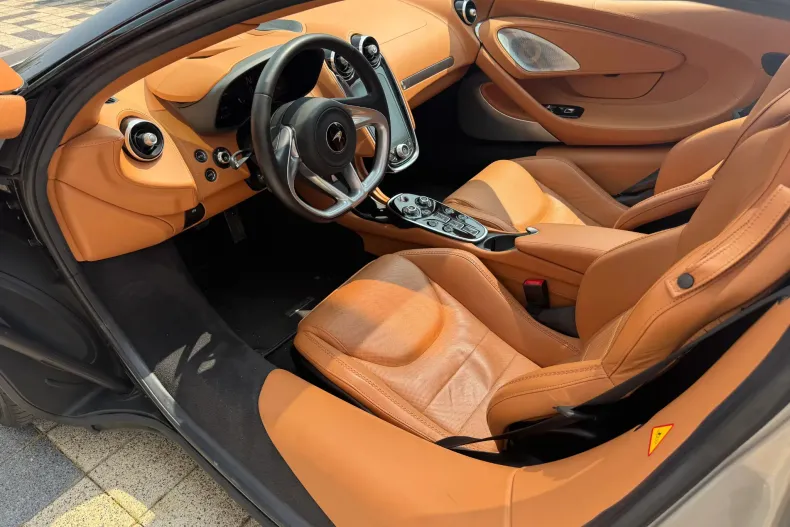 McLaren GT din 2020 cu 11.541 km - oferta MCL130060 - foto 9