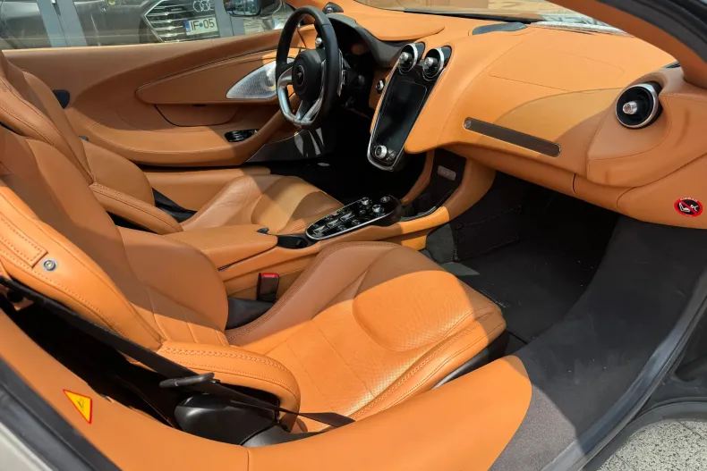 McLaren GT din 2020 cu 11.541 km - oferta MCL130060 - foto 10