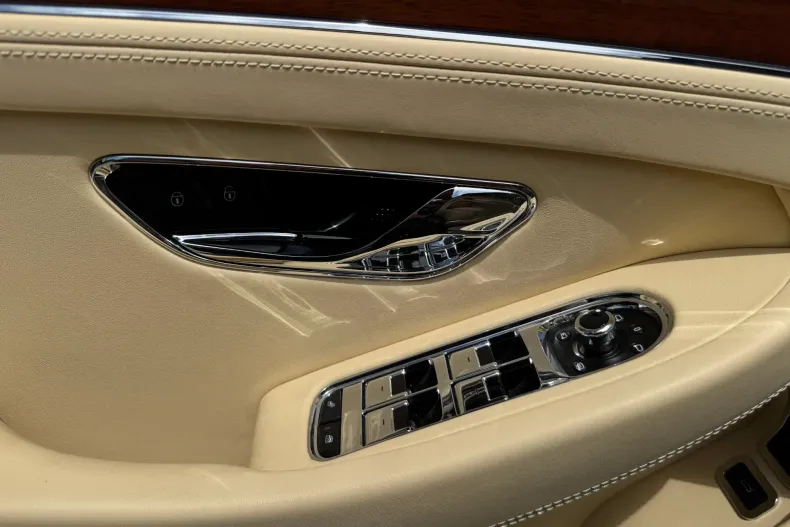 Bentley Continental din 2019 cu 11.000 km - oferta BEN130062 - foto 16