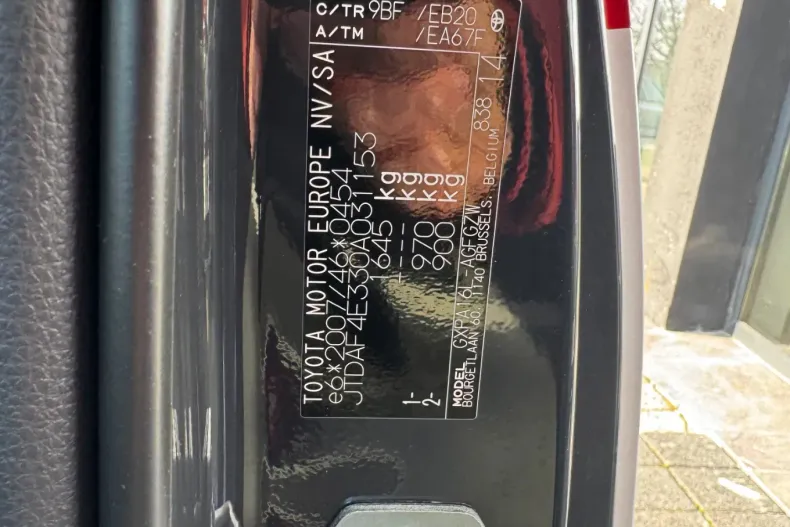 Toyota Yaris din 2024 cu 1.500 km - oferta TOY130063 - foto 14