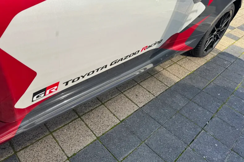 Toyota Yaris din 2024 cu 1.500 km - oferta TOY130063 - foto 16